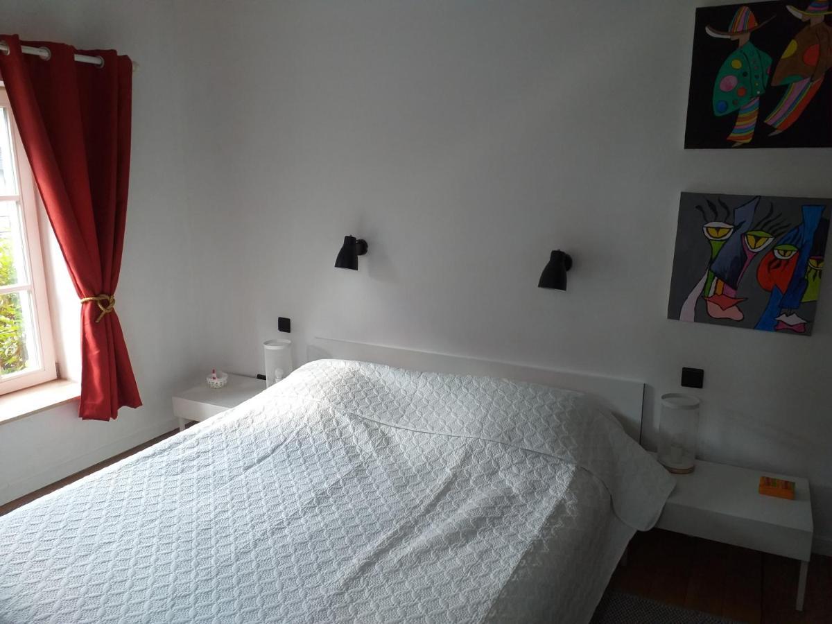 Maison De Vacances, Gite "Le Vieux Logis" A Profondeville Exteriér fotografie